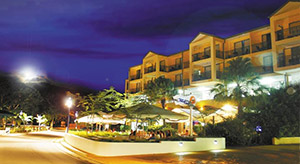 Airlie Beach Hotel, Airlie Beach Accommodation photo